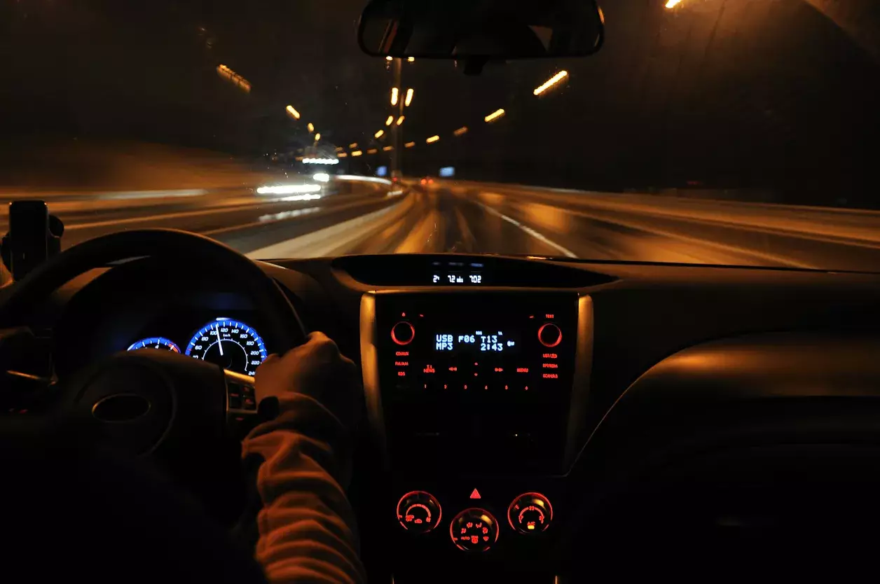 Night Driving Safety Guide